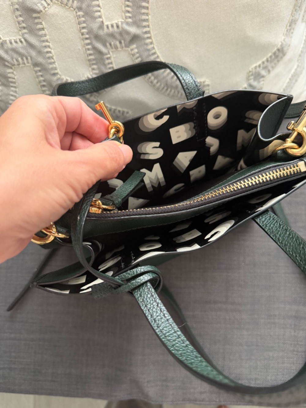 Marc Jacob’s emerald mini grind tote bag - great condition - Picture 7 of 10